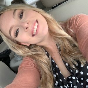 Meet your Posher, Marissa